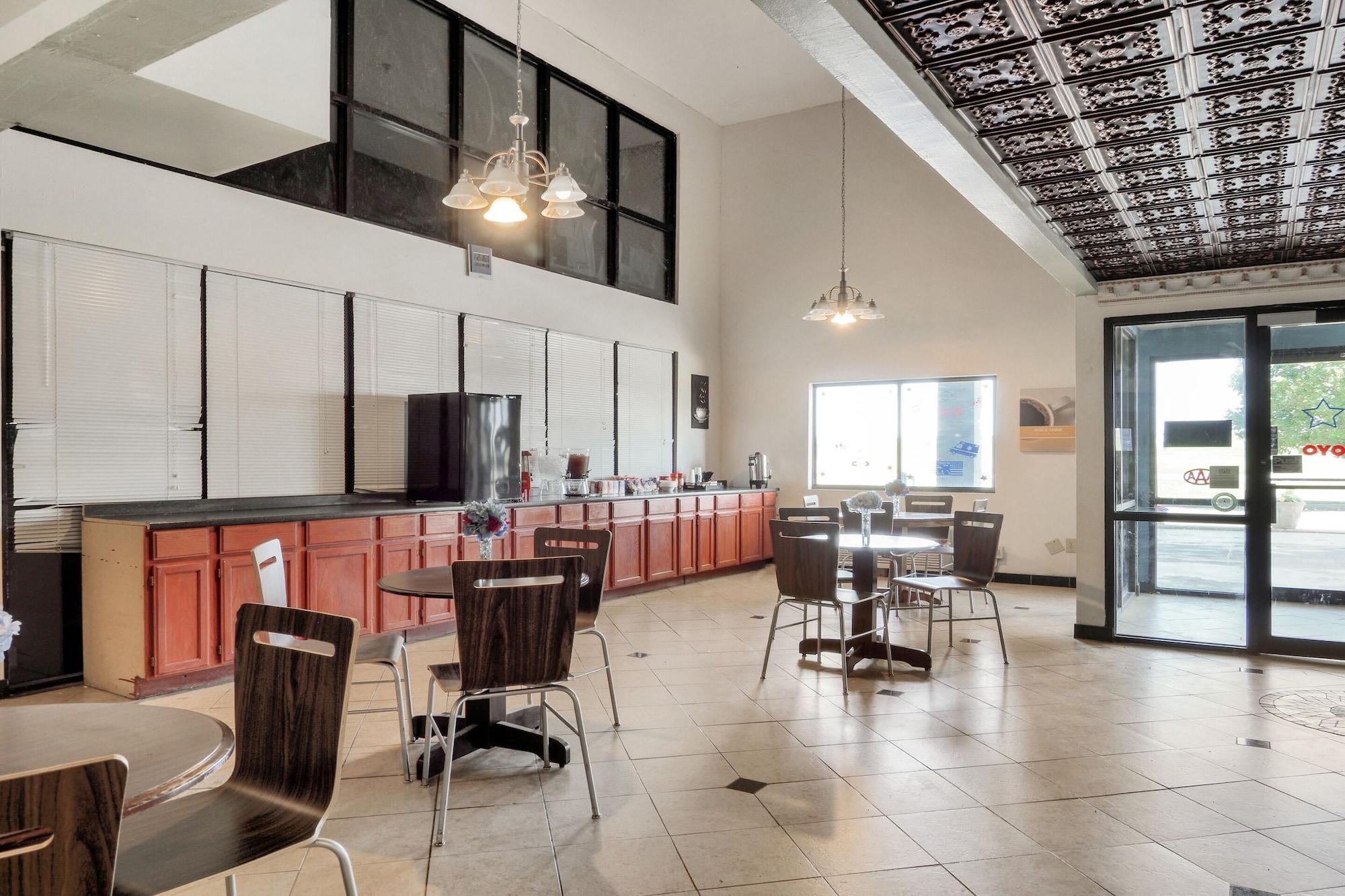 Lonestar Inn & Suites, Erick Ok Hwy 40 By Oyo Eksteriør billede